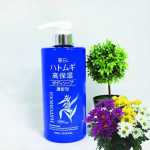 Sữa Tắm Dưỡng Ẩm Trắng Da Hatomugi 600ml [Mẫu Mới]